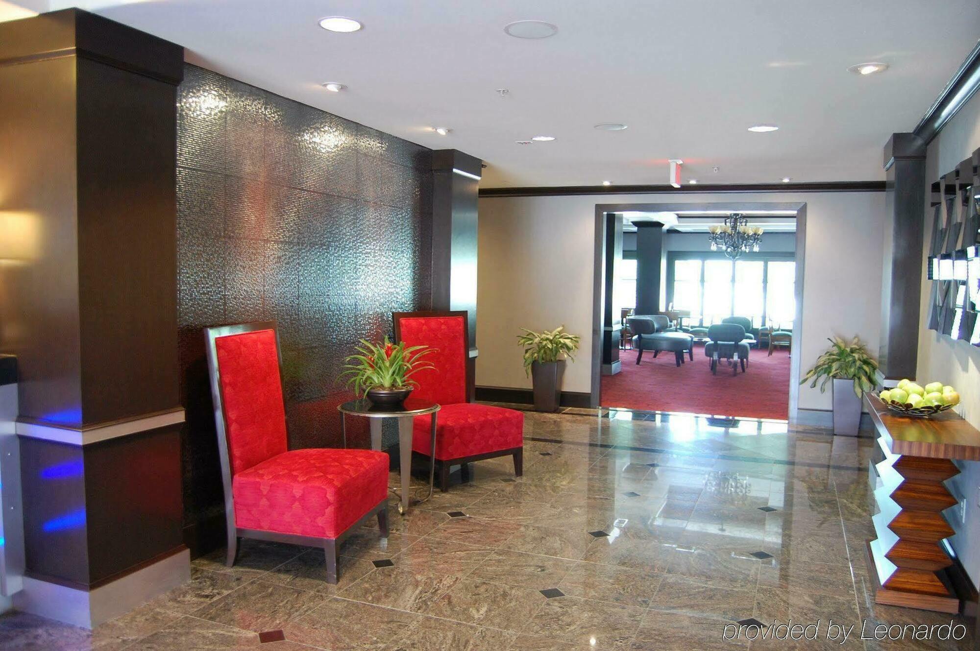Holiday Express & West - Frisco By Ihg Hotel 3*