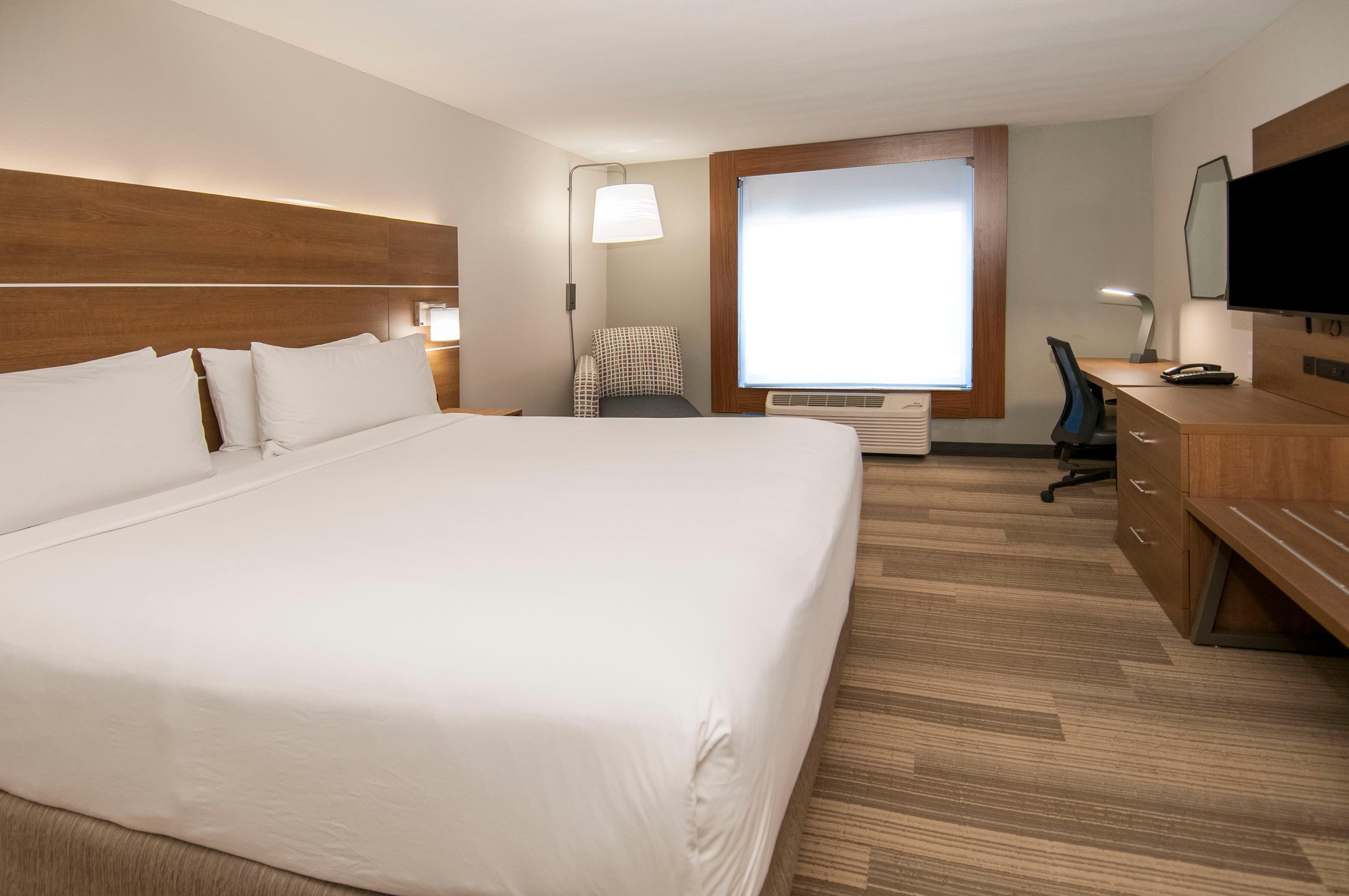 Holiday Express & West - Frisco By Ihg Hotel