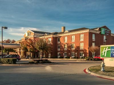 Holiday Express & West - Frisco By Ihg Hotel Plano